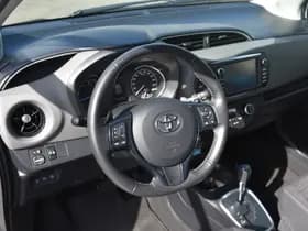Toyota Yaris thumbnail 2