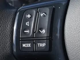 Toyota Yaris thumbnail 9