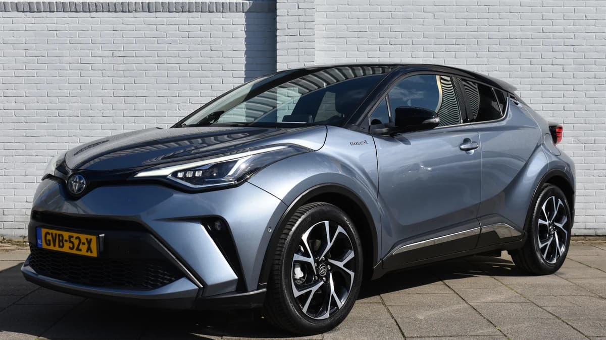 Toyota C-HR — foto 1