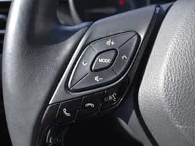 Toyota C-HR thumbnail 11