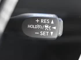 Toyota C-HR thumbnail 14