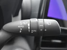 Toyota Yaris thumbnail 13
