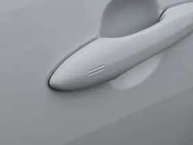 Toyota Yaris thumbnail 3