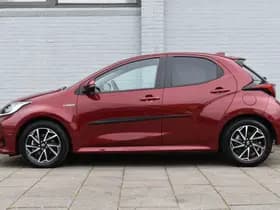 Toyota Yaris thumbnail 3