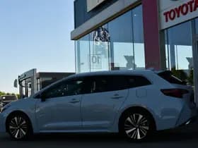 Toyota Corolla Touring Sports Hybrid 180 Dynamic Automaat 178pk thumbnail 3