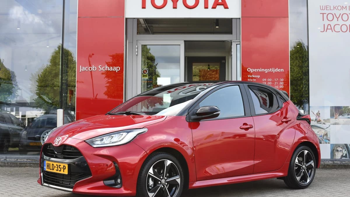 Toyota Yaris 1.5 Hybrid 130 Executive Automaat 130pk — foto 1