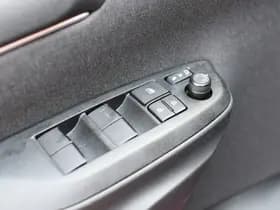 Toyota Yaris 1.5 Hybrid 130 Executive Automaat 130pk thumbnail 22