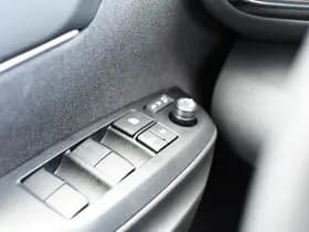 Toyota Yaris Cross 1.5 Hybrid 115 First Edition Automaat 116Pk thumbnail 16