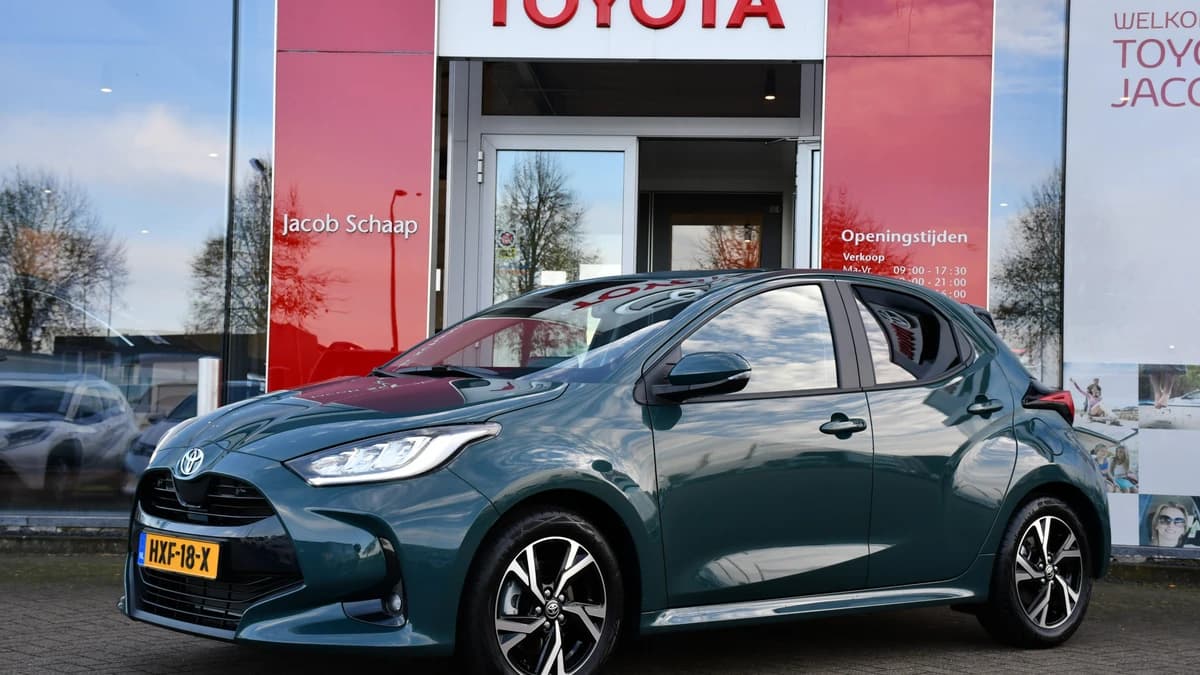 Toyota Yaris 1.5 Hybrid 115 Dynamic Automaat 116pk — foto 1