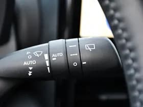 Toyota Yaris 1.5 Hybrid 115 Dynamic Automaat 116pk thumbnail 26