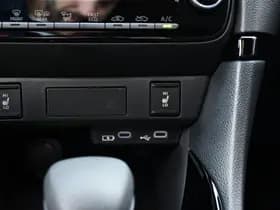 Toyota Yaris 1.5 Hybrid 115 Dynamic Automaat 116pk thumbnail 28