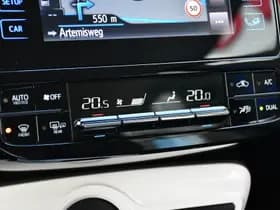 Toyota Prius 1.8 Aspiration Automaat 122pk thumbnail 10