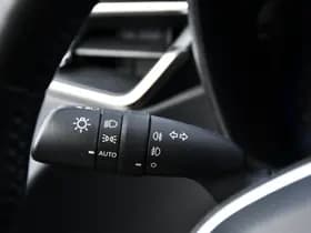 Toyota Corolla 2.0 Hybrid Dynamic Automaat 180pk thumbnail 12