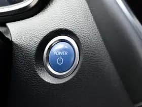 Toyota Corolla 2.0 Hybrid Dynamic Automaat 180pk thumbnail 16