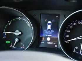 Toyota C-HR 1.8 Hybrid Style Luxury thumbnail 16