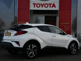 Toyota C-HR 1.8 Hybrid Style Luxury thumbnail 7
