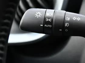 Toyota Aygo X 1.0 VVT-i S-CVT Undercover Jun Takahashi Limited Automaat 72pk thumbnail 26