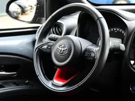 Toyota Aygo X 1.0 VVT-i S-CVT Undercover Jun Takahashi Limited Automaat 72pk thumbnail 30