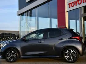 Toyota Yaris 1.5 Hybrid 115 Dynamic Automaat 116pk thumbnail 11