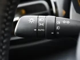 Toyota Yaris 1.5 Hybrid 115 Dynamic Automaat 116pk thumbnail 15