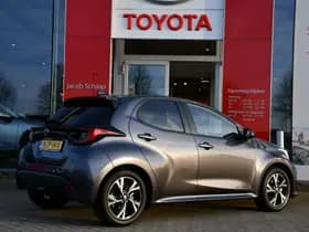 Toyota Yaris 1.5 Hybrid 115 Dynamic Automaat 116pk thumbnail 4