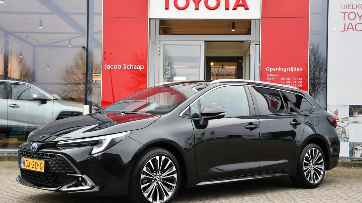 Toyota Corolla Touring Sports Hybrid 140 Dynamic Automaat 140pk — foto 1