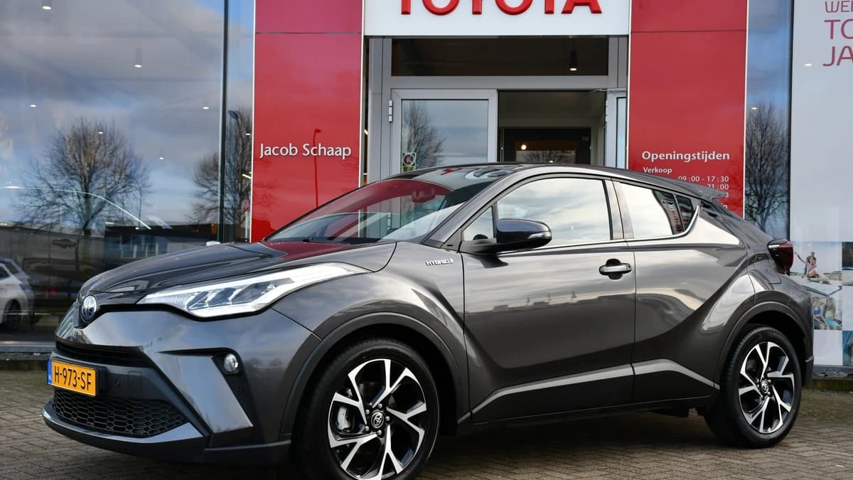 Toyota C-HR 1.8 Hybrid Dynamic Automaat 122pk — foto 1
