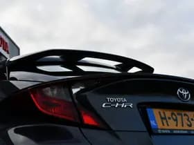 Toyota C-HR 1.8 Hybrid Dynamic Automaat 122pk thumbnail 15