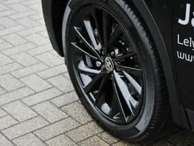 Toyota C-HR 2.0 Plug-in Hybrid 220 Black Edition Automaat 223pk thumbnail 13