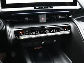 Toyota C-HR 2.0 Plug-in Hybrid 220 Black Edition Automaat 223pk thumbnail 21