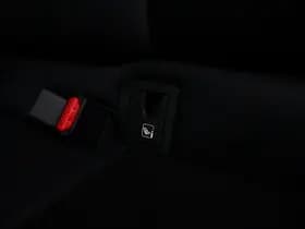 Toyota C-HR 2.0 Plug-in Hybrid 220 Black Edition Automaat 223pk thumbnail 24