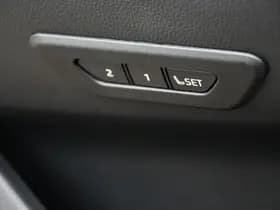 Toyota C-HR 2.0 Plug-in Hybrid 220 Black Edition Automaat 223pk thumbnail 25