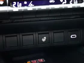 Toyota C-HR 2.0 Plug-in Hybrid 220 Black Edition Automaat 223pk thumbnail 27