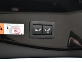 Toyota C-HR 2.0 Plug-in Hybrid 220 Black Edition Automaat 223pk thumbnail 33