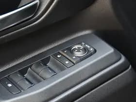 Toyota Land Cruiser 2.8 D-4D Standard Roof Window Van First Edition Limited Automaat 206pk thumbnail 14