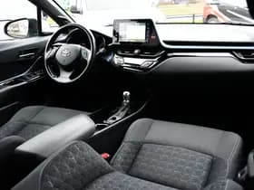 Toyota C-HR 2.0 Hybrid First Edition Automaat 184pk thumbnail 14