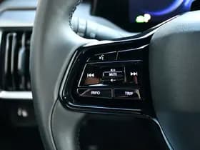 Toyota Urban Cruiser Dynamic 61 kWh Automaat 175pk thumbnail 14