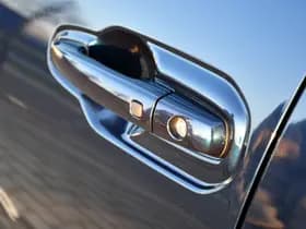 Toyota Urban Cruiser Dynamic 61 kWh Automaat 175pk thumbnail 19