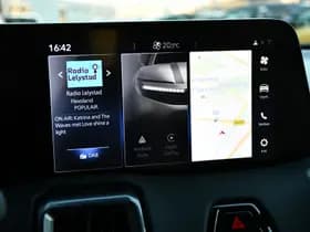 Toyota Urban Cruiser Dynamic 61 kWh Automaat 175pk thumbnail 23