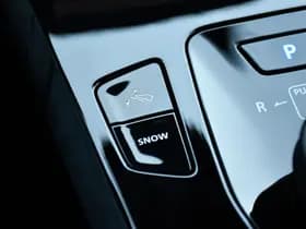 Toyota Urban Cruiser Dynamic 61 kWh Automaat 175pk thumbnail 27