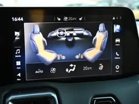 Toyota Urban Cruiser Dynamic 61 kWh Automaat 175pk thumbnail 28