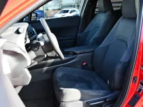 Lexus UX 250h Preference Line Automaat 184pk thumbnail 5