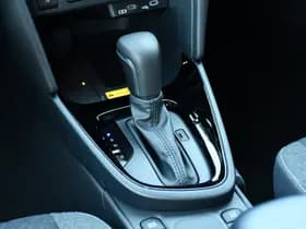 Toyota Yaris Cross 1.5 Hybrid 115 Dynamic Automaat 116pk thumbnail 4