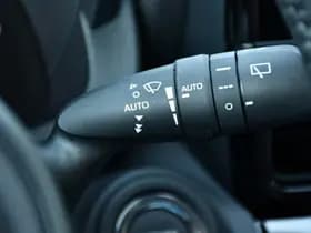 Toyota Yaris Cross 1.5 Hybrid 115 Dynamic Automaat 116pk thumbnail 31