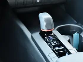 Toyota C-HR 2.0 Plug-in Hybrid 220 Dynamic Automaat 223pk thumbnail 12