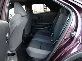 Toyota C-HR 2.0 Plug-in Hybrid 220 Dynamic Automaat 223pk thumbnail 28