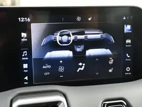 Toyota Urban Cruiser Executive 61 kWh Automaat 174pk thumbnail 18