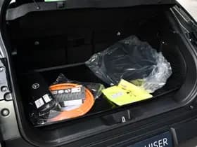 Toyota Urban Cruiser Executive 61 kWh Automaat 174pk thumbnail 30