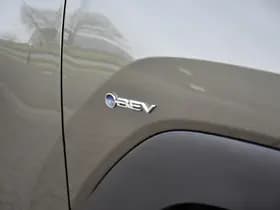 Toyota Urban Cruiser Executive 61 kWh Automaat 174pk thumbnail 39