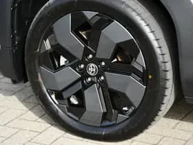 Toyota Urban Cruiser Executive 61 kWh Automaat 174pk thumbnail 22